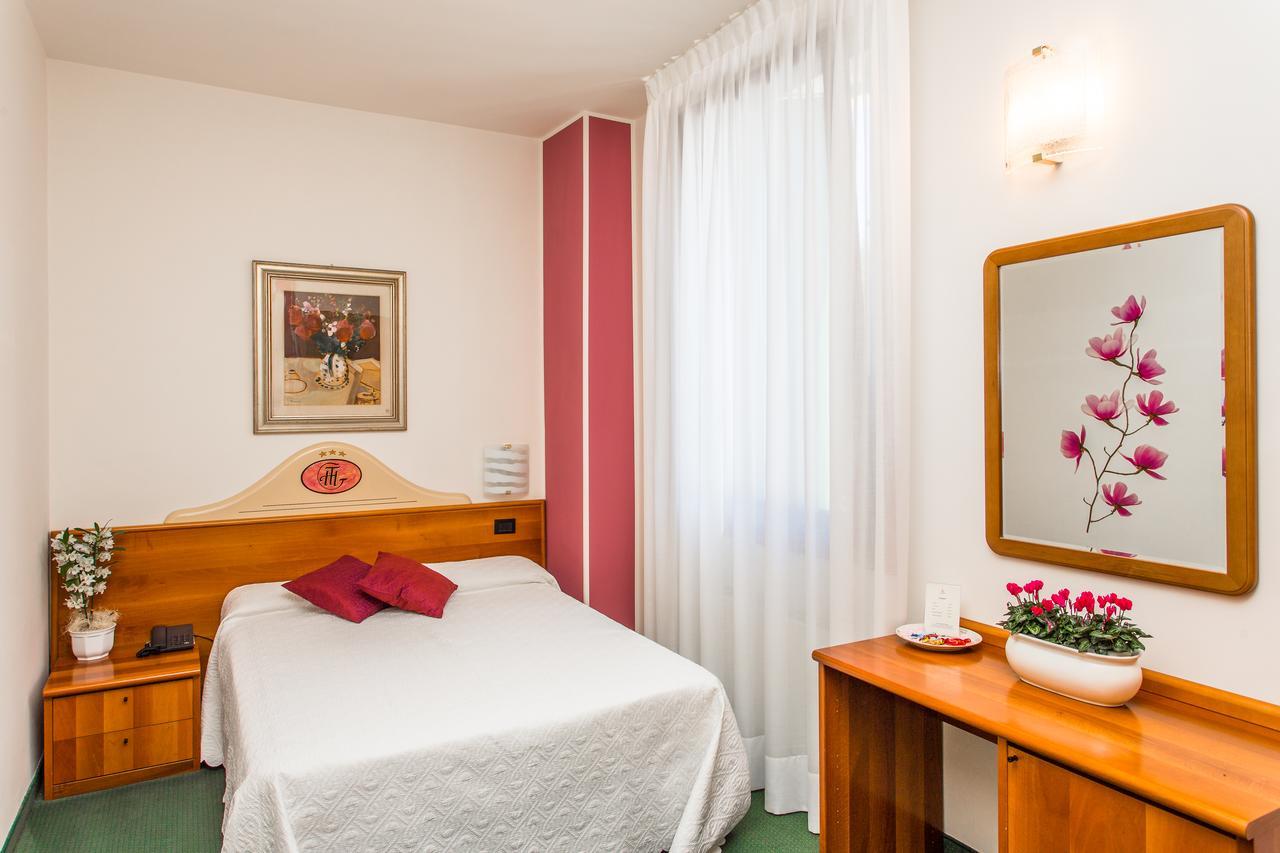 Hotel Tegorzo Fener ภายนอก รูปภาพ